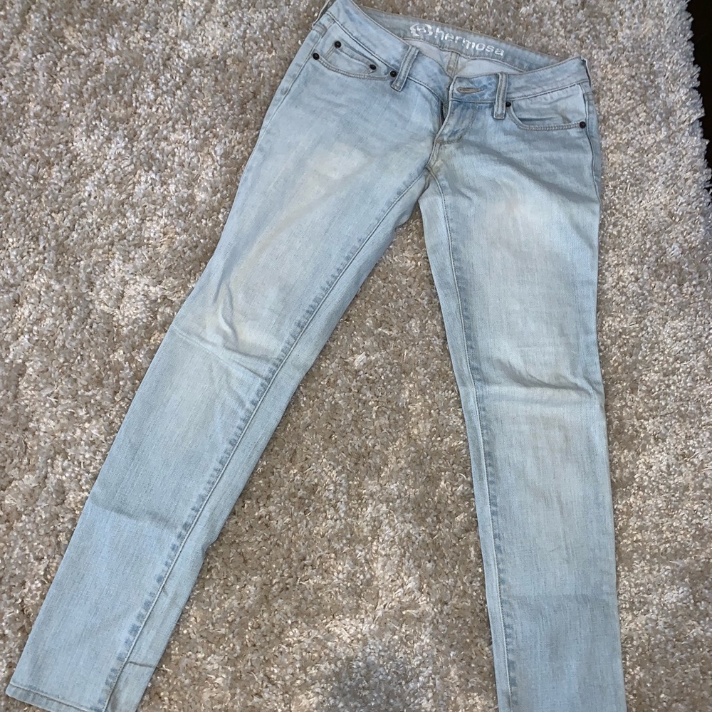 Light jeans